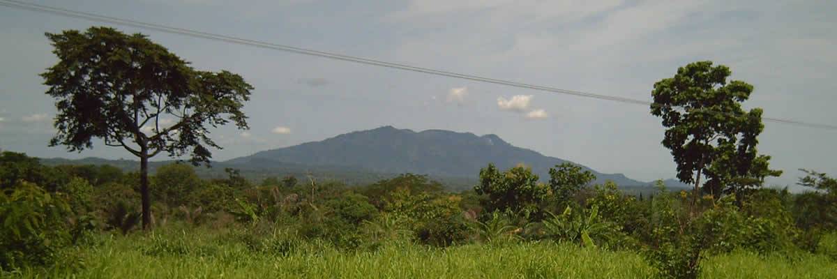 Le Mont Agou - Vue de Kpimé près de Kpalimé - Togo
